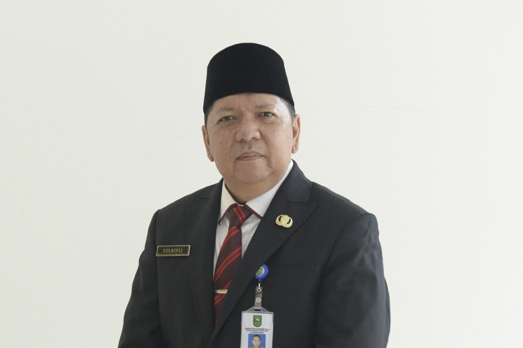 1.000 Mahasiswa Kurang Mampu Diusulkan Terima Bansos di APBD-P Riau 2020 1.000 Mahasiswa Kurang Mampu Diusulkan Terima Bansos di APBD-P Riau 2020i