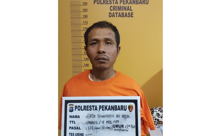 Pria Ditemukan Tewas di Garuda Sakti, Dibunuh Kakak Kandung Pria Ditemukan Tewas di Garuda Sakti, Dibunuh Kakak Kandungi
