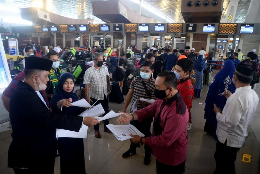 Sepanjang Oktober, Trafik di Bandara AP II Meningkat Sepanjang Oktober, Trafik di Bandara AP II Meningkati