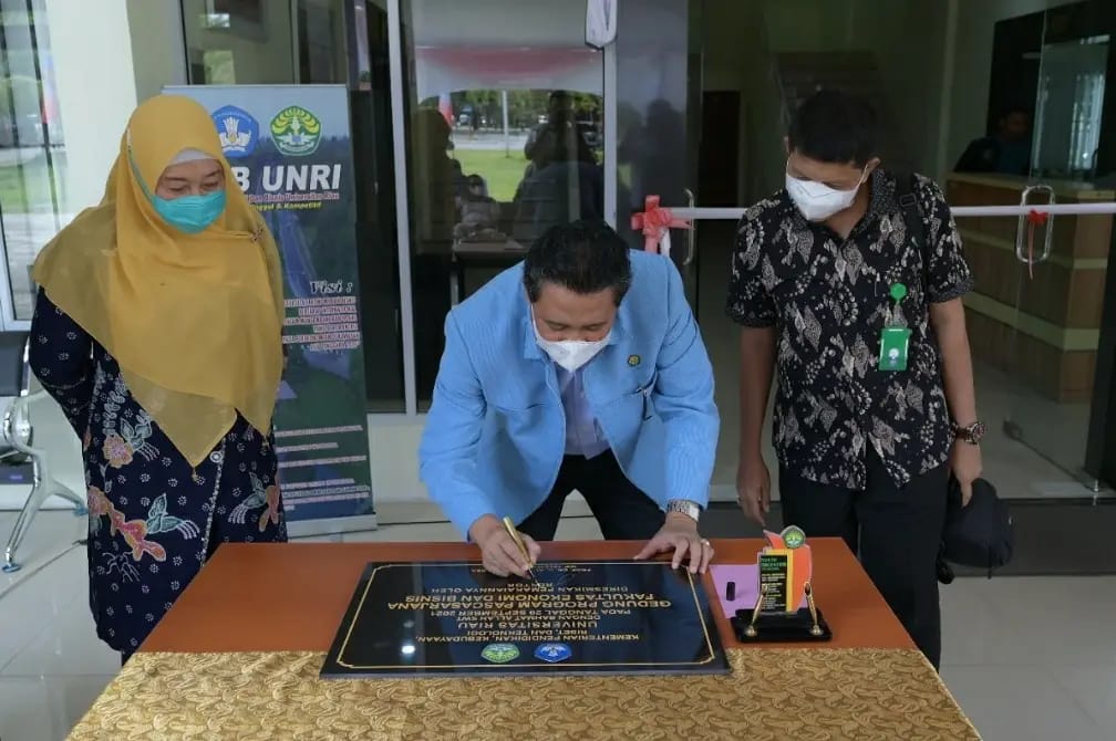 UNRI Rehab Gedung Eks Program Ekstensi Untuk Pascasarjana UNRI Rehab Gedung Eks Program Ekstensi Untuk Pascasarjanai