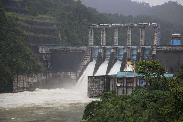 Empat Pintu Waduk PLTA Koto Panjang Akan Dibuka Hari Ini Empat Pintu Waduk PLTA Koto Panjang Akan Dibuka Hari Inii