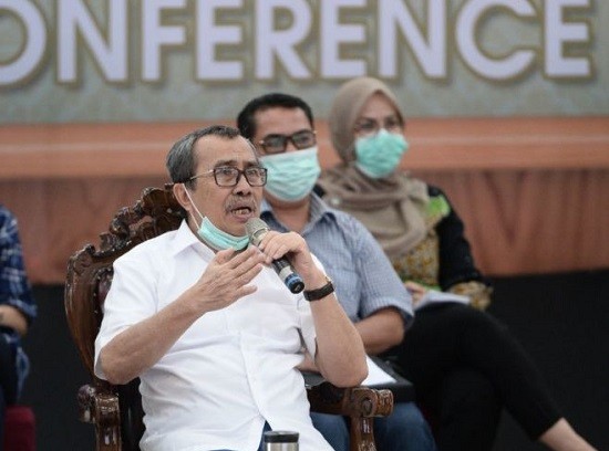Gubri Syamsuar Instruksikan Bupati/Walikota Tentang Pembatasan Masyarakat untuk Penanganan Covid-19i