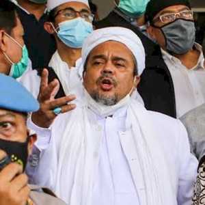 Jaksa Tuntut Habib Rizieq Dua Tahun Penjara Dan Cabut Hak Menjadi Pengurus Organisasi Hingga 3 Tahun Jaksa Tuntut Habib Rizieq Dua Tahun Penjara Dan Cabut Hak Menjadi Pengurus Organisasi Hingga 3 Tahuni