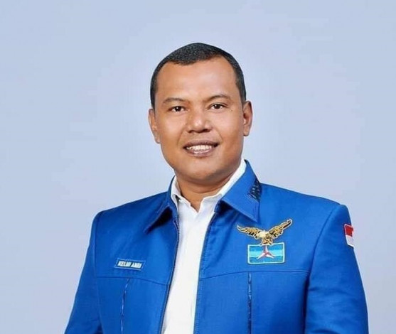 Kelmi Amri Minta Kades Jadi Garda Terdepan, Jika Camat Tak Mampu Koordinir Segera Diganti Kelmi Amri Minta Kades Jadi Garda Terdepan, Jika Camat Tak Mampu Koordinir Segera Digantii