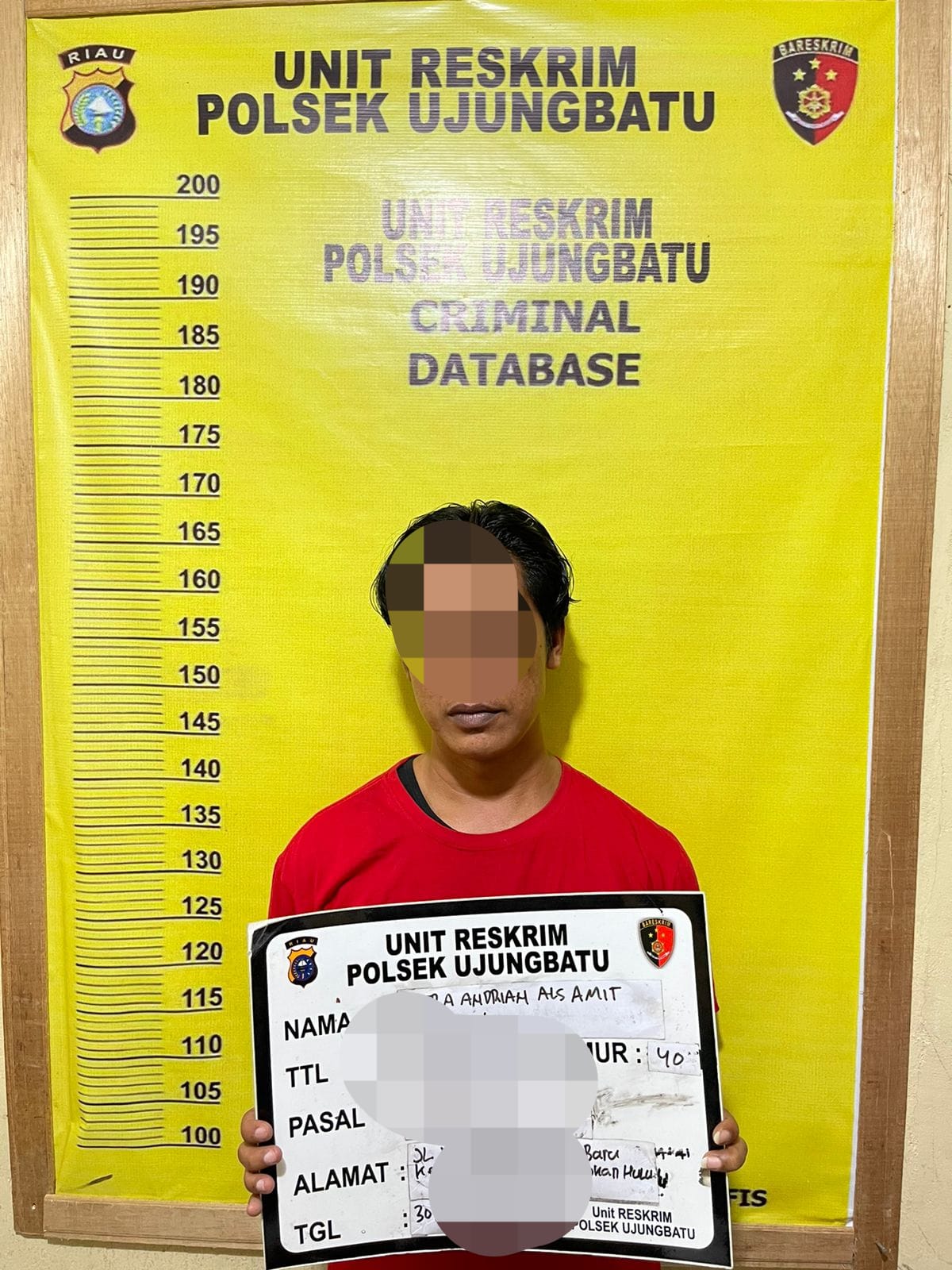 Seorang Pelaku Judi Togel Ditangkap Personil Polsek Ujung Batu Seorang Pelaku Judi Togel Ditangkap Personil Polsek Ujung Batui
