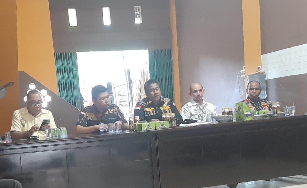 DPW PEKAT IB Riau Gelar Pleno, ini Dua Keputusan yang Disepakati DPW PEKAT IB Riau Gelar Pleno, ini Dua Keputusan yang Disepakatii