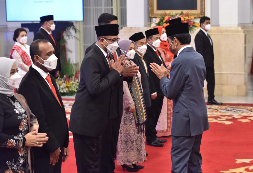 Presiden Jokowi Minta KPU dan Bawaslu Segera Siapkan Pemilu 2024 Presiden Jokowi Minta KPU dan Bawaslu Segera Siapkan Pemilu 2024i