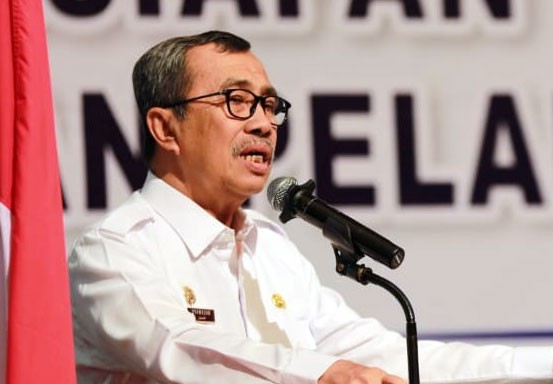Gubernur Riau Akan Cari Solusi Kurangi Angka Penganggurani