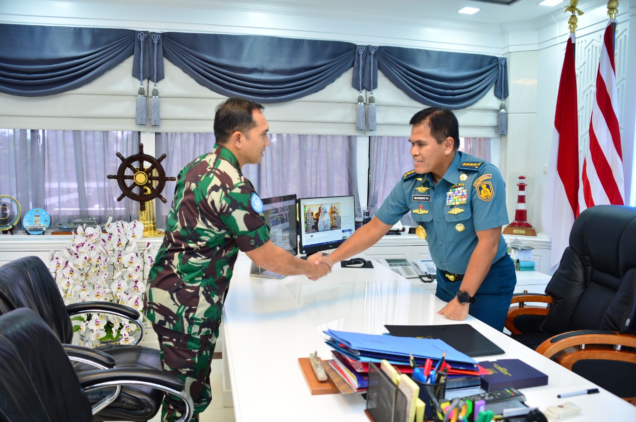 TNI AL DIPERCAYA PEGANG PERAN PENTING DI MISI PERDAMAIAN DUNIA, INI PESAN DARI KASAL TNI AL DIPERCAYA PEGANG PERAN PENTING DI MISI PERDAMAIAN DUNIA, INI PESAN DARI KASALi