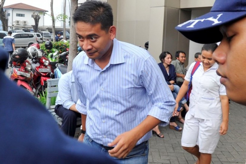 Alasan Polri tak Pecat AKBP Raden Brotoseno Alasan Polri tak Pecat AKBP Raden Brotosenoi