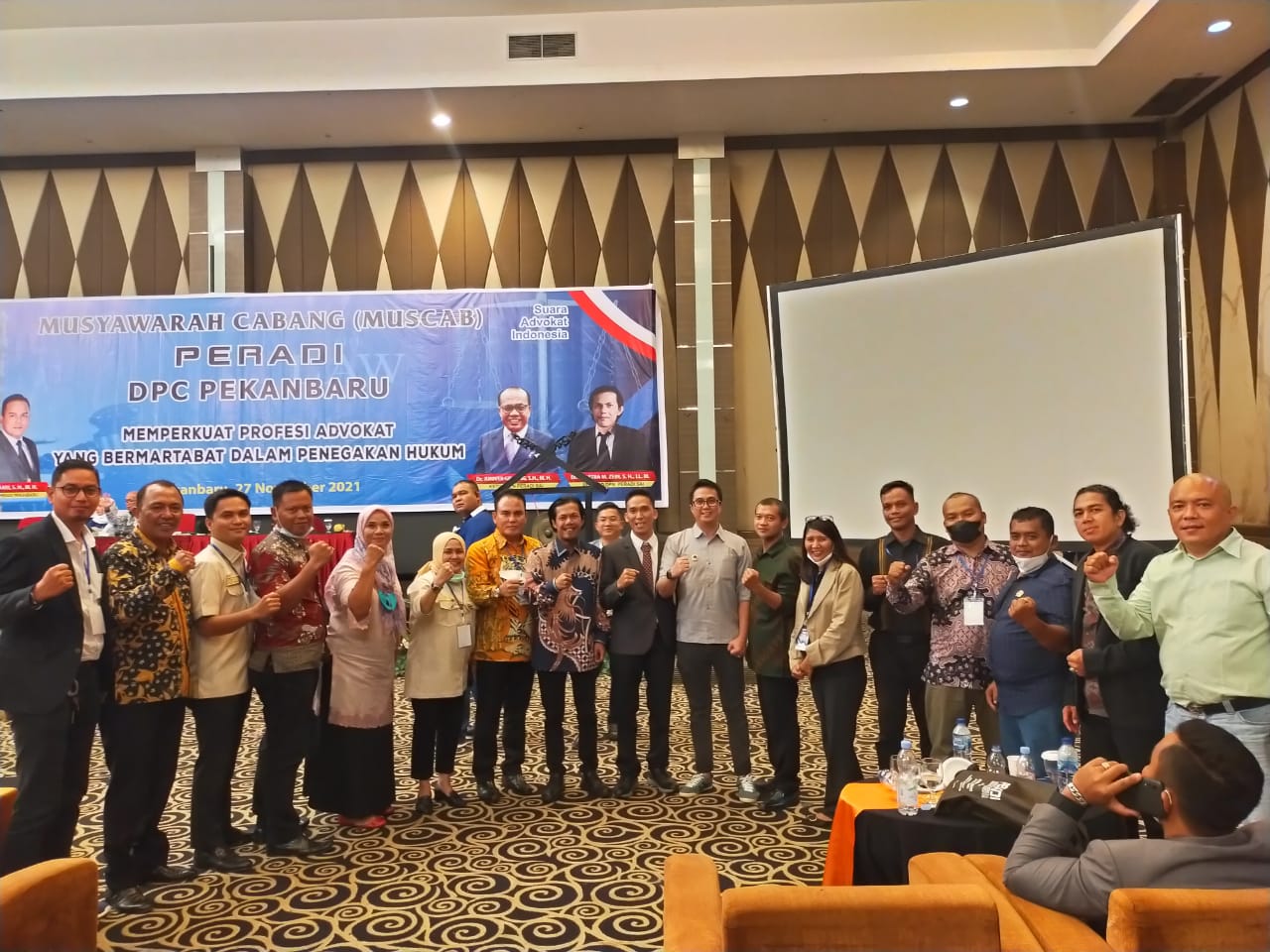 Megawati Matondang Menang Telak Dalam Muscab DPC PERADI (SAI) Pekanbaru Megawati Matondang Menang Telak Dalam Muscab DPC PERADI (SAI) Pekanbarui