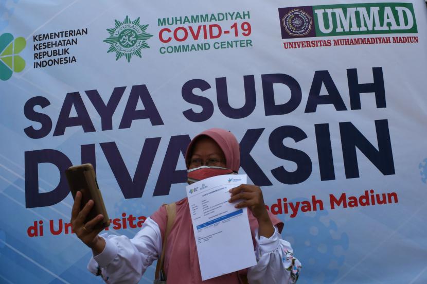 Pemerintah Pusat Didesak Percepat Distribusi Vaksin Covid-19 Pemerintah Pusat Didesak Percepat Distribusi Vaksin Covid-19i