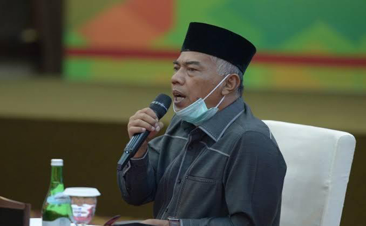 Eddy Yatim Minta Gubri Batasi Mobilitas Warga Riau ke Pulau Jawa Eddy Yatim Minta Gubri Batasi Mobilitas Warga Riau ke Pulau Jawai