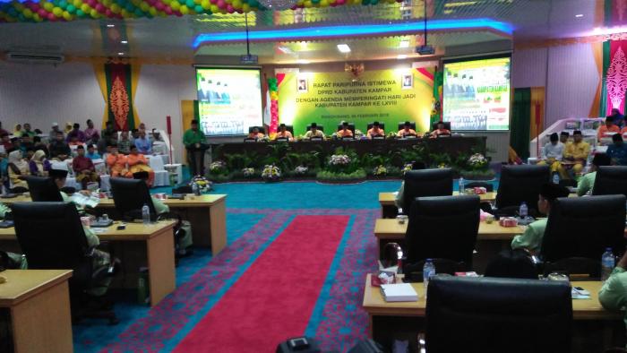 Dewan Gelar Rapat Paripurna HUT Kampar ke-68 Dewan Gelar Rapat Paripurna HUT Kampar ke-68i