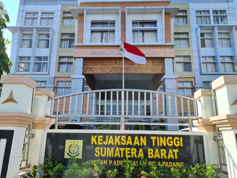 Aliansi Masyarakat dan Mahasiswa Peduli Mandeh Akan Gelar Aksi di Kejati dan Polda Sumbar, Tuntut Proses Hukum Wali Nagari Aliansi Masyarakat dan Mahasiswa Peduli Mandeh Akan Gelar Aksi di Kejati dan Polda Sumbar, Tuntut Proses Hukum Wali Nagarii