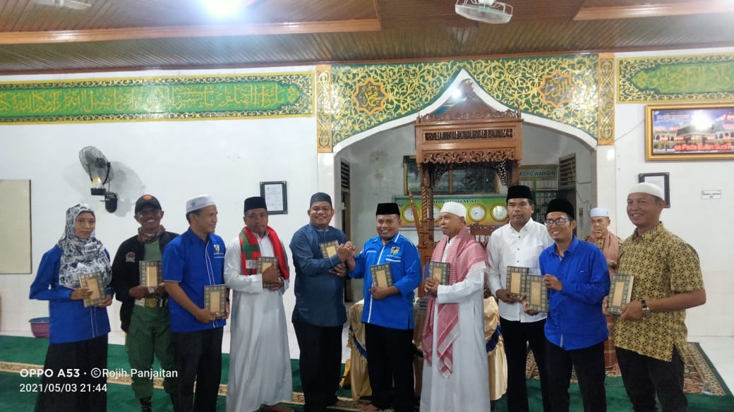 Tim Safari Ramadhan KNPI Kampar Hadiri Peringatan Nuzul Qur'an di Siak Hulu Tim Safari Ramadhan KNPI Kampar Hadiri Peringatan Nuzul Qur'an di Siak Hului