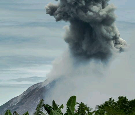 Gunung Sinabung Kembali Meletus, BNPB Ingatkan Agar Waspada Gunung Sinabung Kembali Meletus, BNPB Ingatkan Agar Waspadai