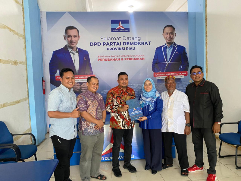 Ambil Formulir di Lima Partai, Ida Yulita Susanti Pastikan Maju Pilwako Ambil Formulir di Lima Partai, Ida Yulita Susanti Pastikan Maju Pilwakoi