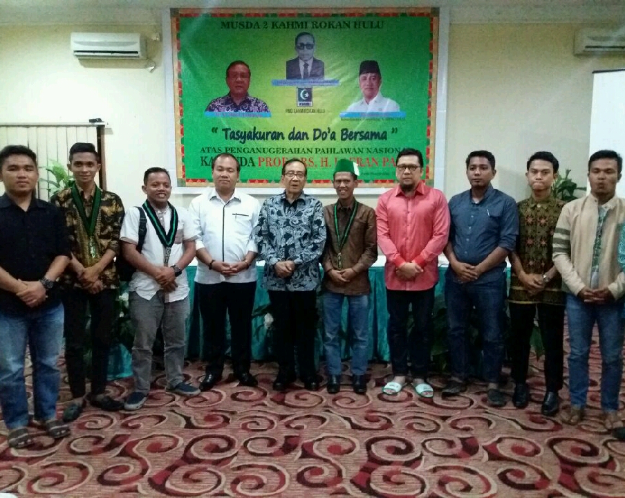 Hmi Cabang Persiapan Rohul Gelar Tasyakuran dan Diskusi Bersama Akbar Tanjungi