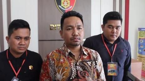 Kuasa Hukum Yakin 100 Persen Bisa Bebaskan SH dari Kasus Dugaan Pelecehan Seksual Kuasa Hukum Yakin 100 Persen Bisa Bebaskan SH dari Kasus Dugaan Pelecehan Seksuali