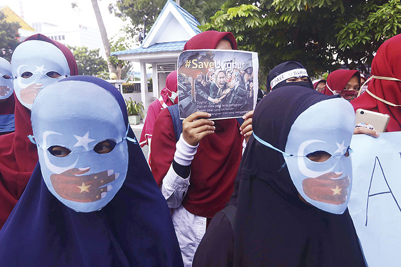 Mahasiswa Riau Unjuk Rasa Bela Muslim Uighur Mahasiswa Riau Unjuk Rasa Bela Muslim Uighuri