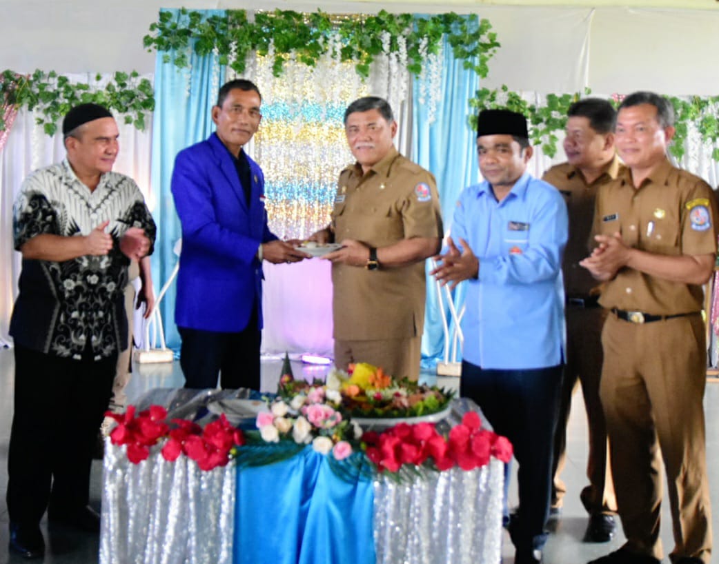 HMA Yusuf Siregar Hadiri Kenduri Nelayan Wujud Syukur Hasil Laut Yang Berlimpah HMA Yusuf Siregar Hadiri Kenduri Nelayan Wujud Syukur Hasil Laut Yang Berlimpahi