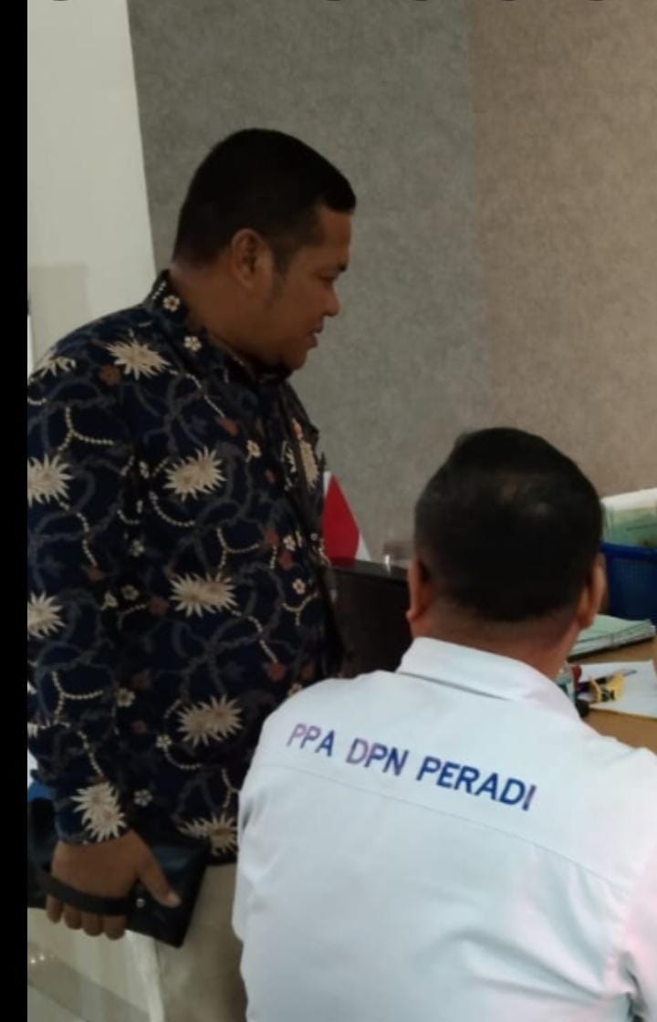 PH Barmen Rambe mempertanyakan LP No VIII/2022/Riau/Res Plwn/ Sek Ukui tanggal 06 Agustus 2022. PH Barmen Rambe mempertanyakan LP No VIII/2022/Riau/Res Plwn/ Sek Ukui tanggal 06 Agustus 2022.i