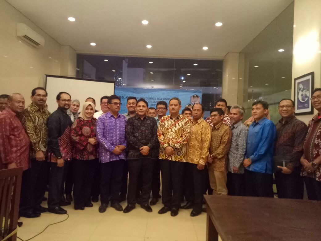 IKA UNRI Cabang Jabodetabek Dilantik, Hijazi: Alumni Potensial Harus Didukung Dengan Baik IKA UNRI Cabang Jabodetabek Dilantik, Hijazi: Alumni Potensial Harus Didukung Dengan Baiki