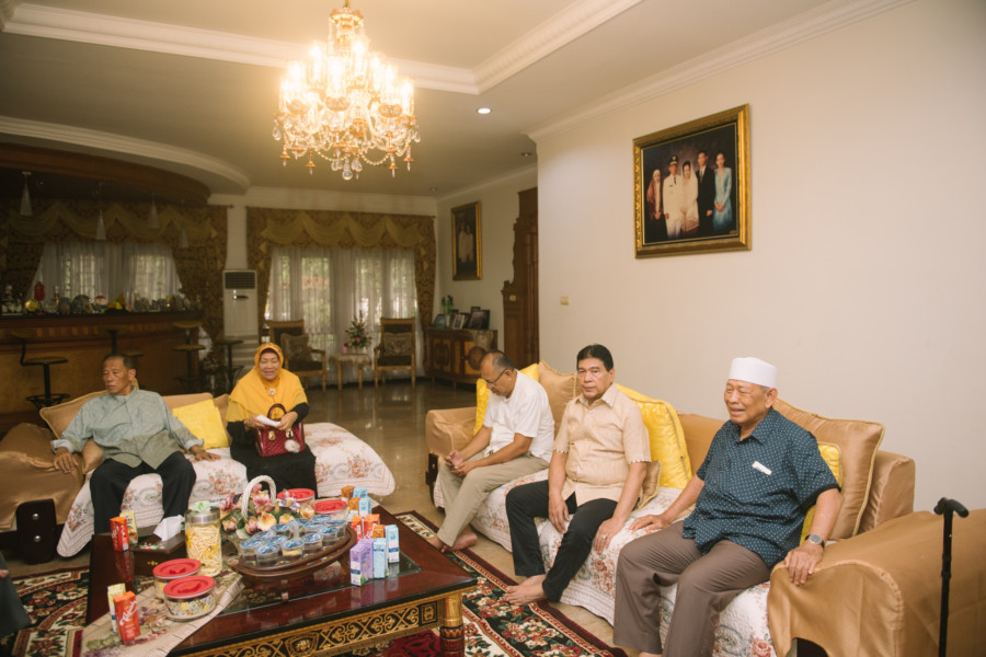 Saleh Djasit Minta Pj Gubri SF Hariyanto Perbaiki Jalan Provinsi di Pujud Rohili