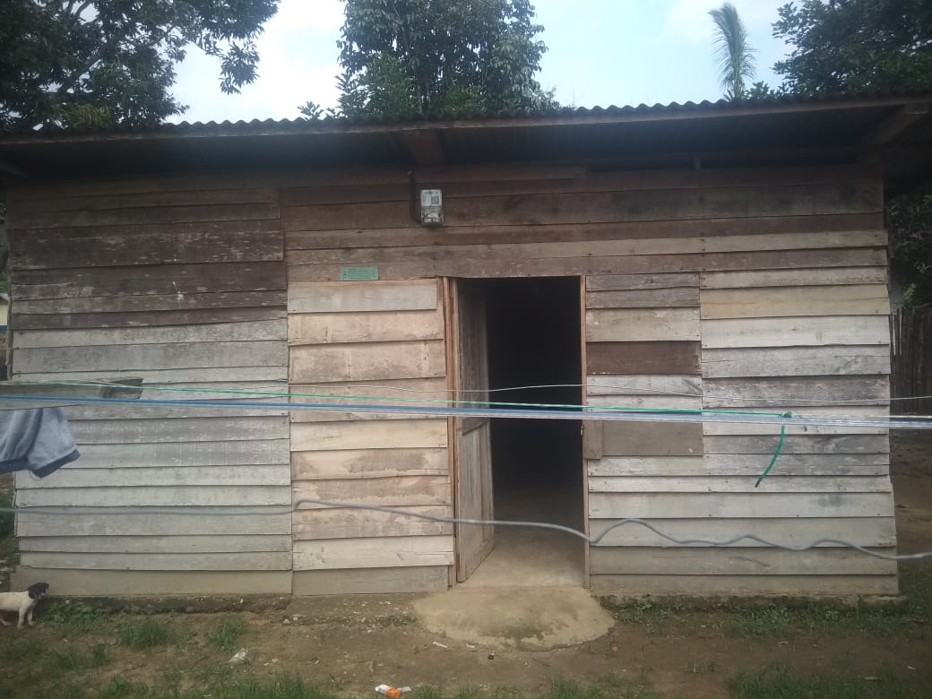 Kasihan warga ganting damai, rumah sering di foto, tetapi tak pernah mendapatkan bantuan Kasihan warga ganting damai, rumah sering di foto, tetapi tak pernah mendapatkan bantuani