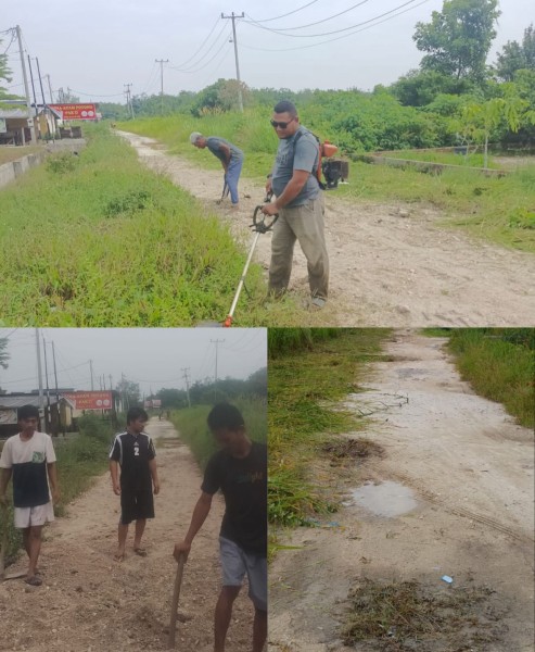 Gotong Royong Jadi Jalan Keluar, Jalan Akasia Rimbo Panjang Belum Tersentuh Aspali