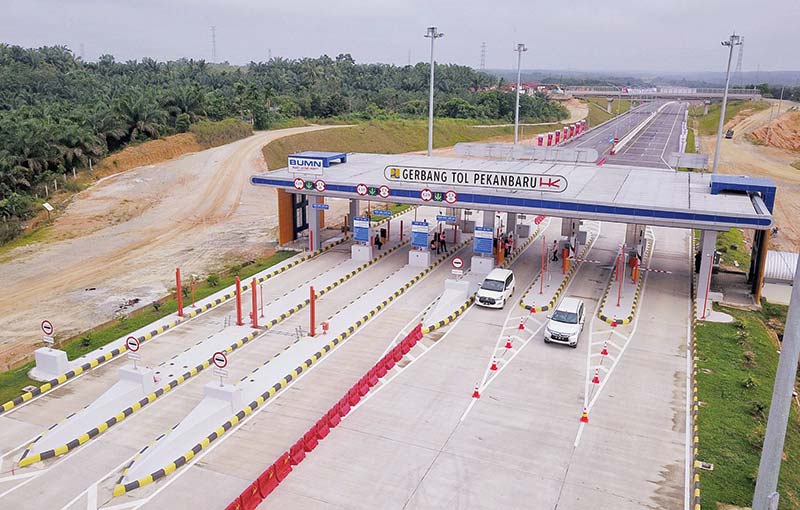 Ribuan Kendaraan Lintasi Tol Permai Ribuan Kendaraan Lintasi Tol Permaii