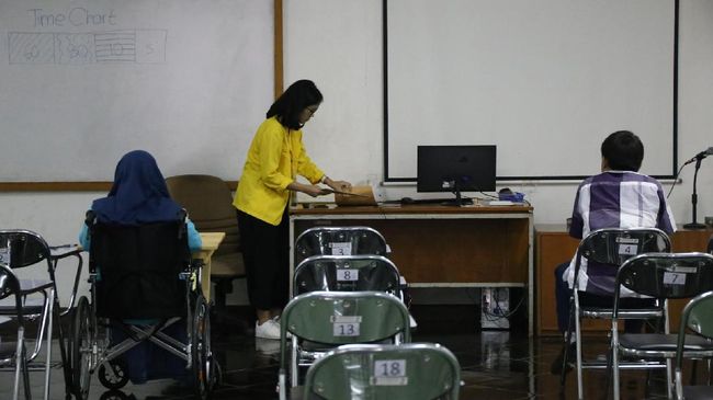 Biaya UTBK SBMPTN Turun Jadi Rp175 Ribu di Tengah Corona Biaya UTBK SBMPTN Turun Jadi Rp175 Ribu di Tengah Coronai