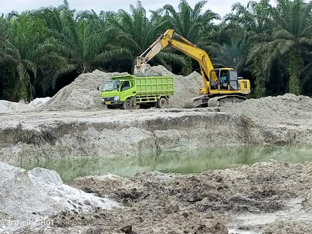 Mentri Pertambangan Tutup Mata Terhadap Pertambangan Ilegal dilahan HGU PTPN V Mentri Pertambangan Tutup Mata Terhadap Pertambangan Ilegal dilahan HGU PTPN Vi