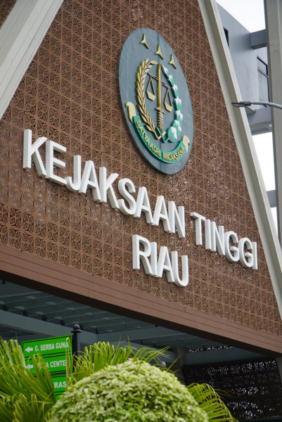 Kejati Riau Terima  SPDP Kadiskes Kab.Kampar.