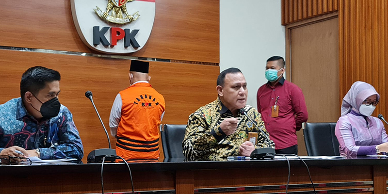 Ultimatum Kepala Daerah Tidak Korupsi, Firli Bahuri: Jangan Khianati Amanat Rakyat Ultimatum Kepala Daerah Tidak Korupsi, Firli Bahuri: Jangan Khianati Amanat Rakyati