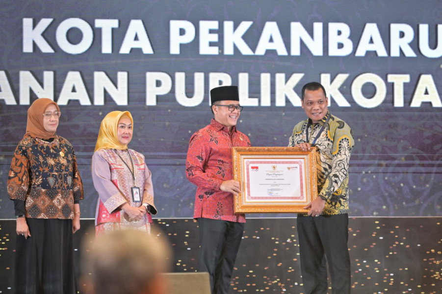 Pemko Pekanbaru Raih Penghargaan Penyelenggara MPP Kategori Prima Pemko Pekanbaru Raih Penghargaan Penyelenggara MPP Kategori Primai
