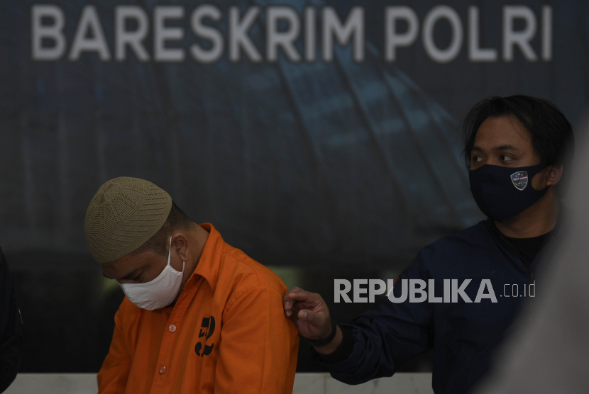 Uang Rp 20 Miliar di Maybank Hilang, Winda Datangi Bareskrim Uang Rp 20 Miliar di Maybank Hilang, Winda Datangi Bareskrimi