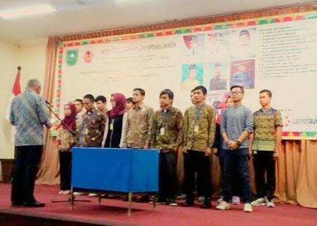 Gubernur Riau Lantik Hipemari-Jakarta Gubernur Riau Lantik Hipemari-Jakartai