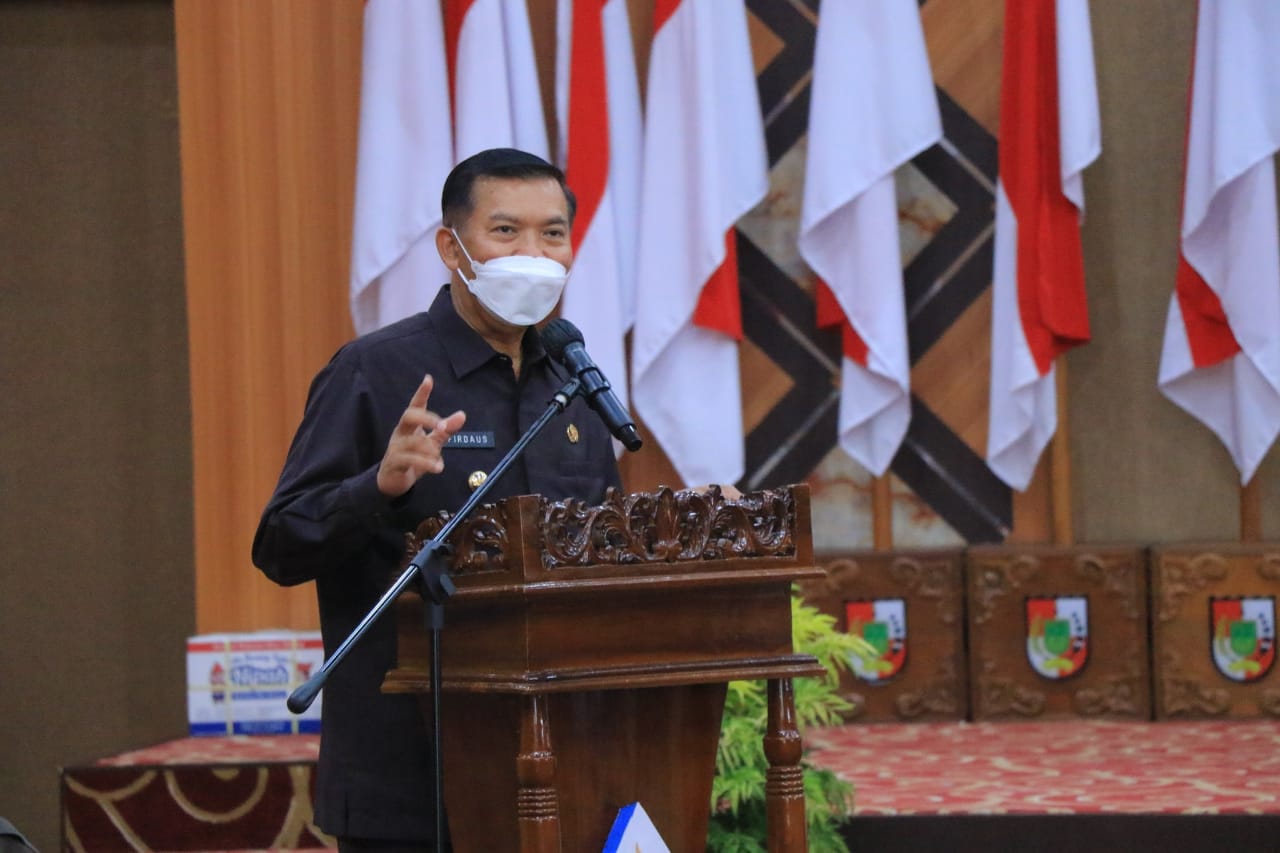 Firdaus Ingatkan Warga Jangan Abaikan Prokes, 33 Kelurahan Zona Merah Firdaus Ingatkan Warga Jangan Abaikan Prokes, 33 Kelurahan Zona Merahi