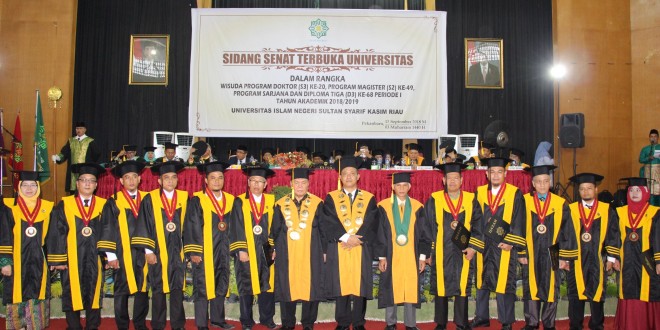Sholawat Badar Warnai Acara Wisuda UIN Suska Riau 2018