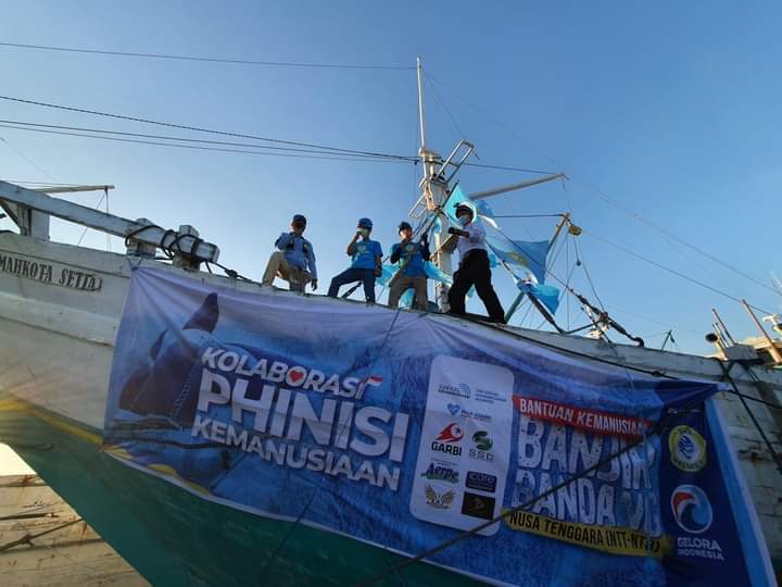 Hari ini, Partai Gelora Kirim Bantuan Ke NTT dengan Kapal Phinisi Hari ini, Partai Gelora Kirim Bantuan Ke NTT dengan Kapal Phinisii