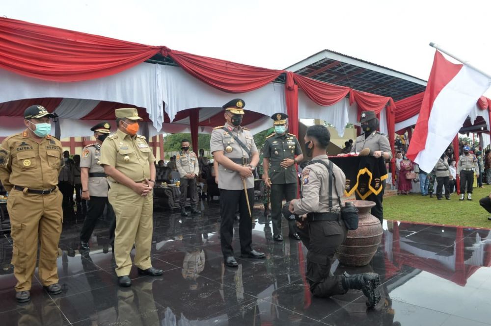 Wagubri Hadiri Upacara Pembukaan Pendidikan Pembentukan Bintara Polri Tahun 2020 Wagubri Hadiri Upacara Pembukaan Pendidikan Pembentukan Bintara Polri Tahun 2020i