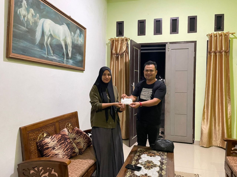 PWI Riau dan BRI Life Serahkan Klaim Asuransi Rp10 Juta kepada Keluarga Almarhum M Ihsani