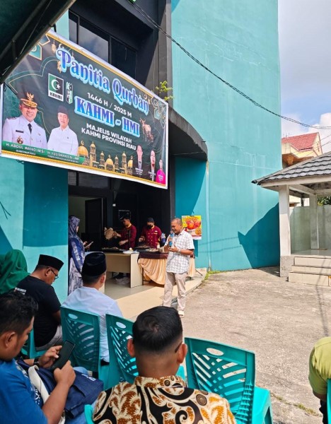 Kambing Guling Keroncongantar Sukses Meriahkan Qurban KAHMI-HMI Pekanbaru, Suasana Penuh Keakraban Kambing Guling Keroncongantar Sukses Meriahkan Qurban KAHMI-HMI Pekanbaru, Suasana Penuh Keakrabani