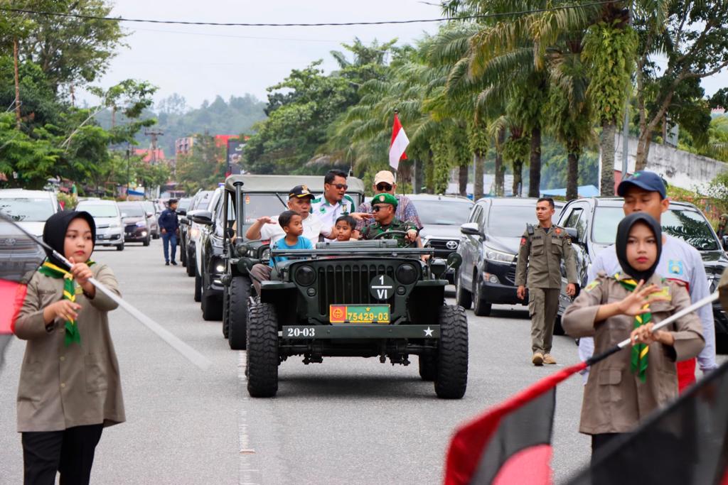 Carnaval Alutsista, Perdana diadakan pada peringatan Hari Jadi Kampar ke 73 Tahun 2023. Carnaval Alutsista, Perdana diadakan pada peringatan Hari Jadi Kampar ke 73 Tahun 2023.i