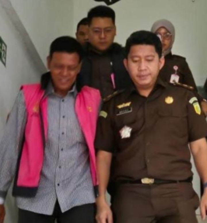 Eks Ketua DPRD Kuansing Muslim Ditahan, Minta Anggota Banggar Lain Ikut Diproses