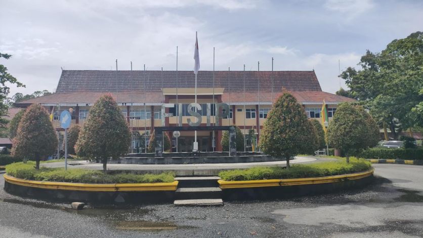 Dekan FISIP Unri  Keluarkan SE, Bimbingan Skripsi Dilakukan di Ruangan Khusus