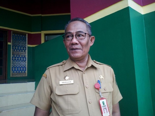 Soal Dewan Gadai SK, Sekwan DPRD Riau Sebut itu Urusan Pribadi Soal Dewan Gadai SK, Sekwan DPRD Riau Sebut itu Urusan Pribadii