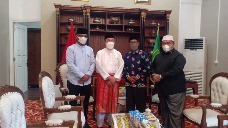 Gubernur Riau Drs.Syamsuar, M.Si Datuk Seri Setia Amanah akan hadiri penobatan pengurus LAMR Kampar